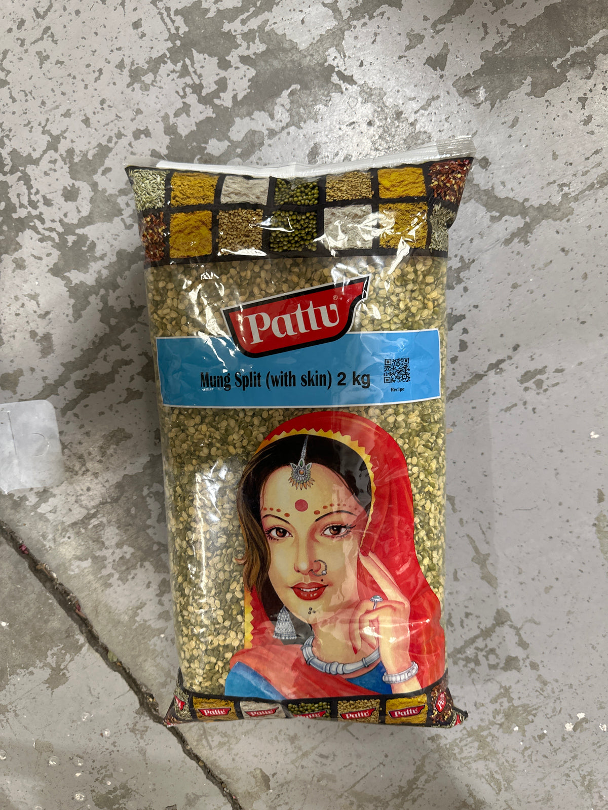 Moong Split (With Skin) 2kg - Pattu